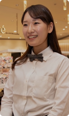 社員インタビュー01 フェイラー Feiler オフィシャルブランドサイト 社員インタビュー01 フェイラー Feiler オフィシャルブランドサイト